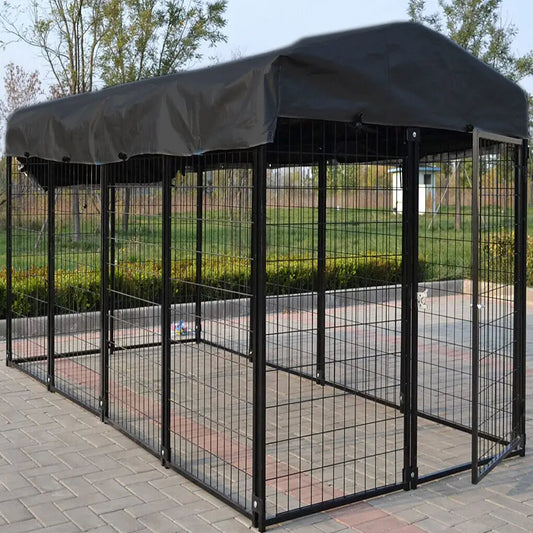 Outdoor Dog Kennel With UV Waterproof Cover And Welded Wire